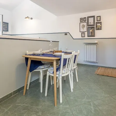 Casa vacanze Emma House, Moneglia, Wifi *