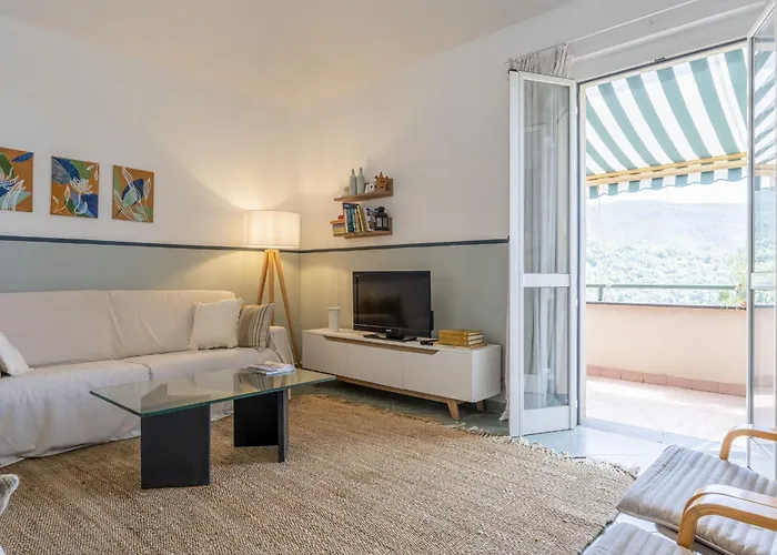 Emma House, Moneglia, Wifi Semesterbostad *